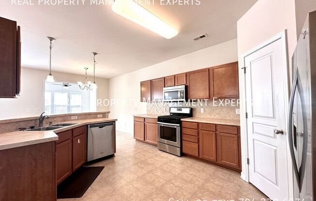 6524 PORTLAND ROSE LN