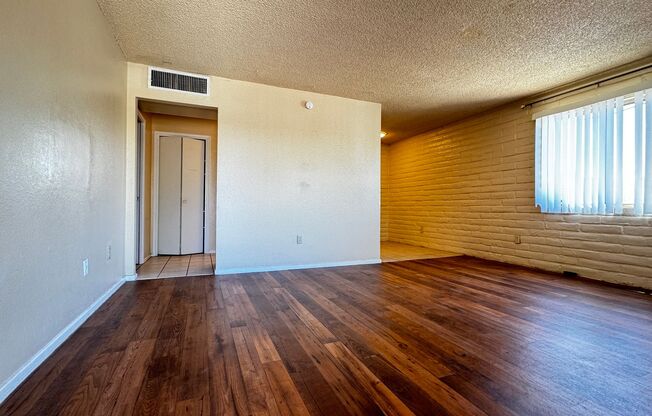 Monte Vista 3409-3429