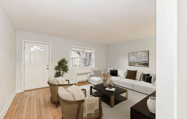 Eagle Rock Apartments at Huntington Station