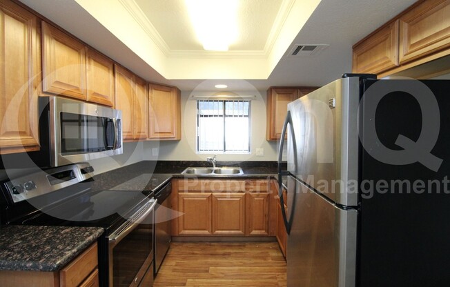 3435 W DANBURY DR