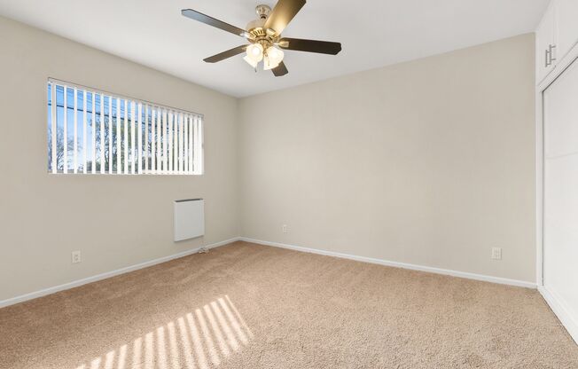 2 beds, 1 bath, 800 sqft, $2,050, Unit 4133-H