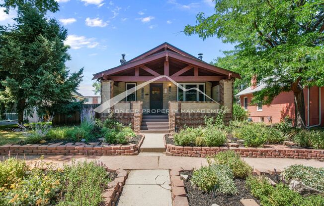Lovely 3 bedroom home in the Highlands Neighborhood
