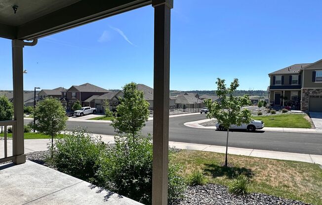 Welcome to Crystal Valley!  Castle Rock Beauty, Featuring 5 Bedrooms, PLUS a Loft and Main Floor Office!  EZ Access to I25 and Downtown Castle Rock!