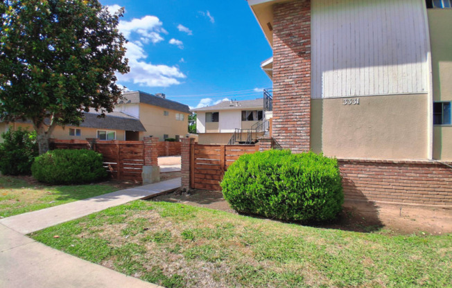 3331 E Sierra Madre Ave