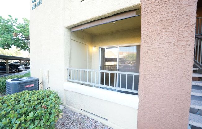 NO SHOWINGS until 5/1/2025