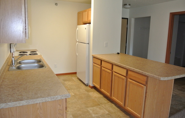 1 bed, 1 bath, 677 sqft, $795, Unit 111