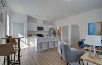 1414 MARKLE AVE