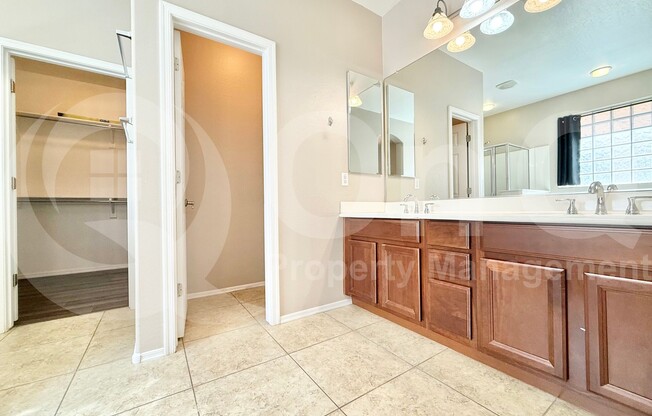 2849 E FANDANGO DR