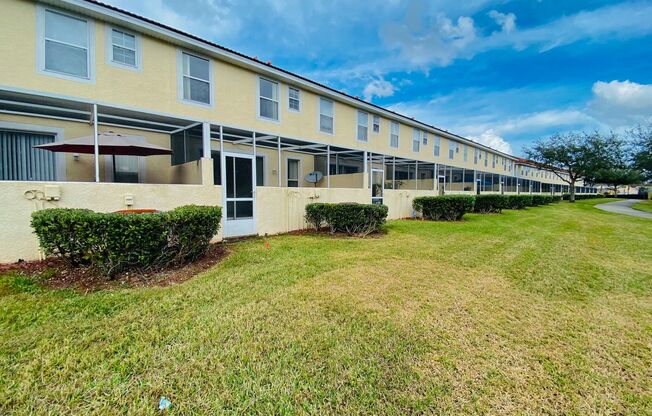 3 beds, 2.5 baths, $1,700