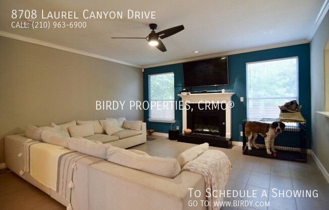 8708 LAUREL CYN DR