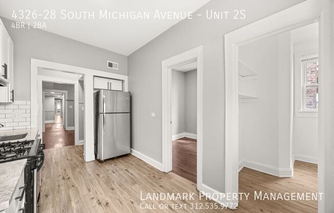 4326 28 S MICHIGAN AVE