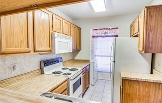 637 Carriagehouse Lane