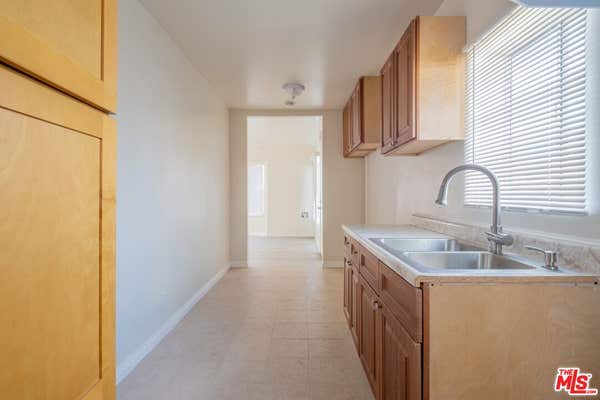 114 W 110 ST