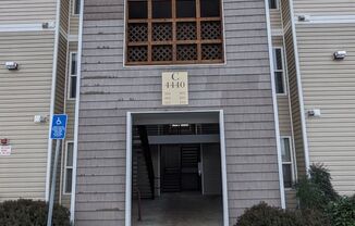 2 beds, 2 baths, 994 sqft, $1,395, Unit C202
