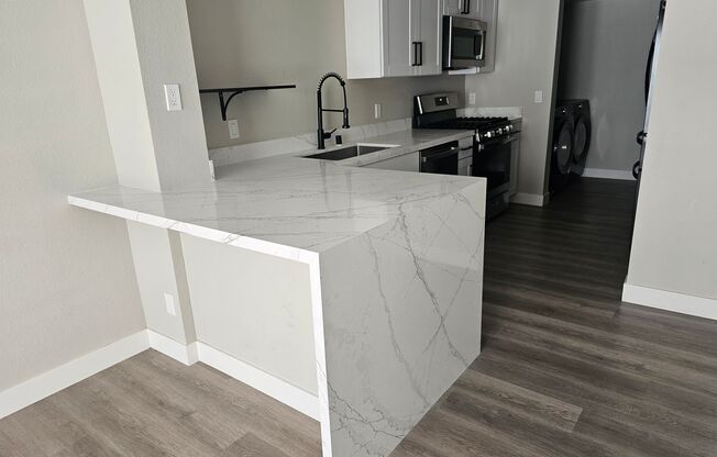 Beautiful Townhome For Rent