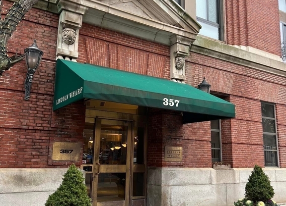 357 Commercial St