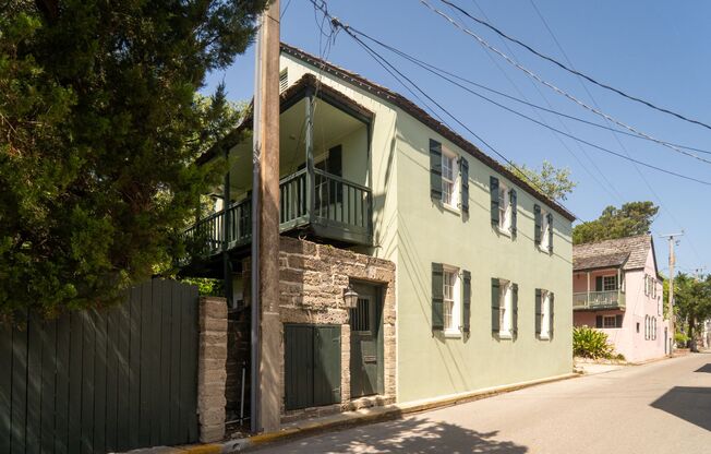 Discover Flexible Living in Downtown St. Augustine: Perfect for Roommates or Multigenerational Families!