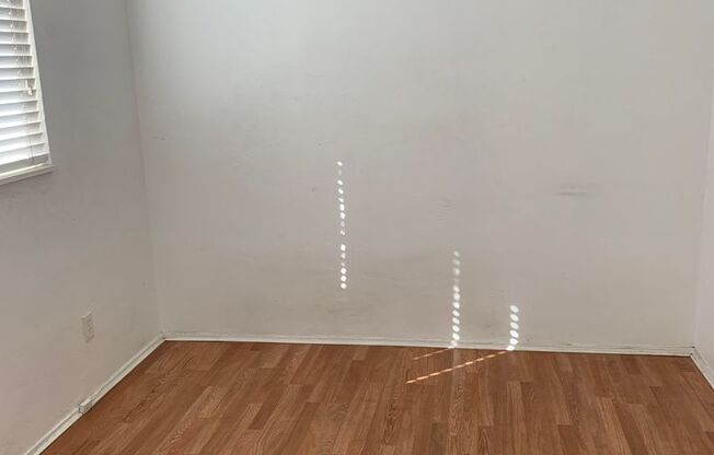 4961-4967