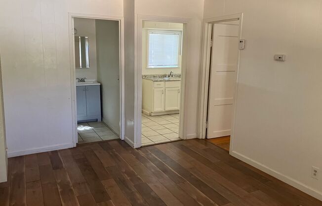 1 bed, 1 bath, $1,195, Unit 3