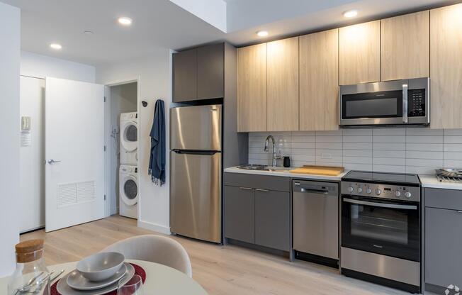 1 bed, 1 bath, $5,715, Unit 2714