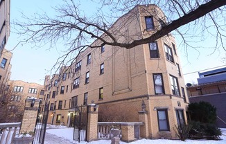 3815 5 N GREENVIEW
