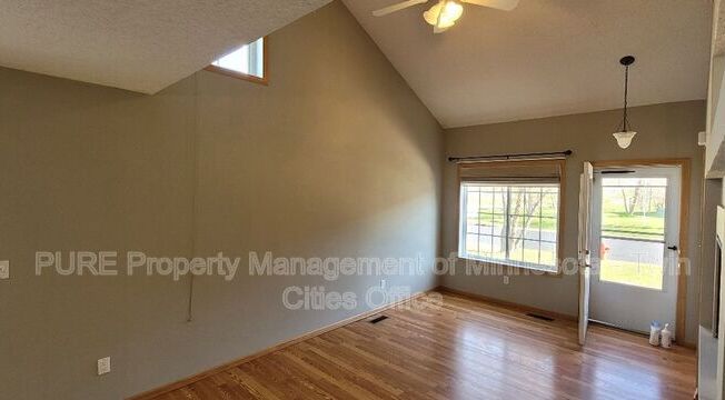 8322 DELANEY DR