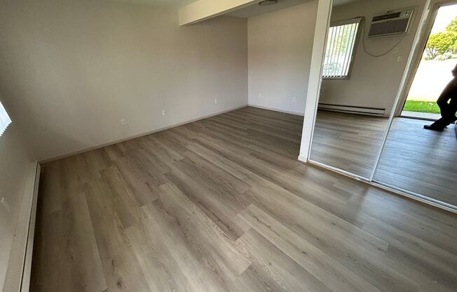 988 Third Street