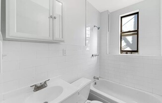 1 bed, 1 bath, $3,295, Unit 22A