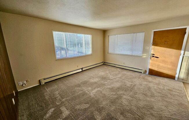 1 bed, 1 bath, 570 sqft, $835, Unit D