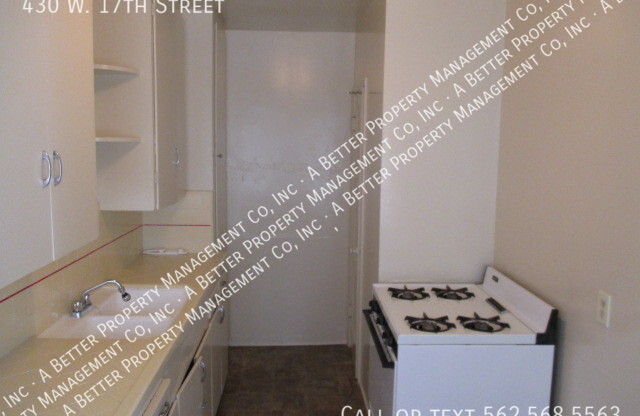 430 W 17 ST