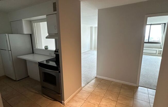 Spacious 1Bedroom unit in Center City.