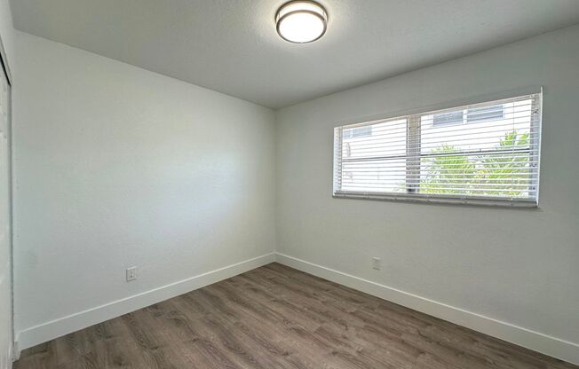 2 beds, 1 bath, 850 sqft, $1,925, Unit F106