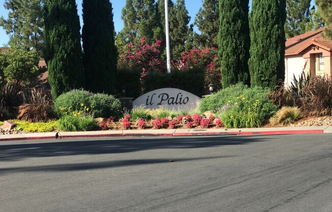 1/2 Mile to Good Schools, Pool/Spa/Sauna, Close to Freeways
