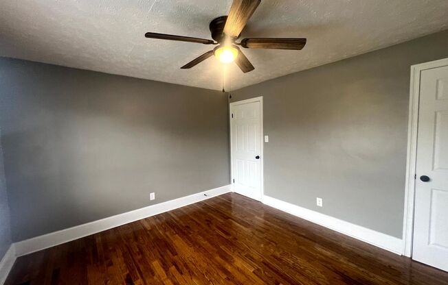 2 beds, 1 bath, $1,150