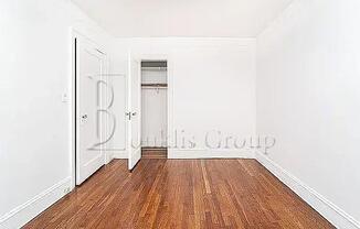 1 bed, 1 bath, $2,200, Unit c2