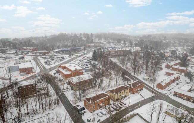 2 beds, 1 bath, 850 sqft, $949, Unit 10601 Lindberg Ave. A3- Apt. 3