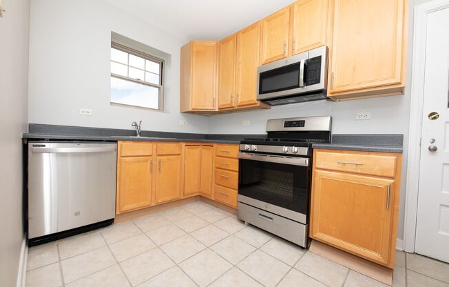 2 beds, 1 bath, 614 sqft, $1,795, Unit 2762-T3