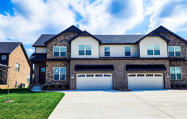 Elegant All-Brick Townhome in a Gated Community in Sango