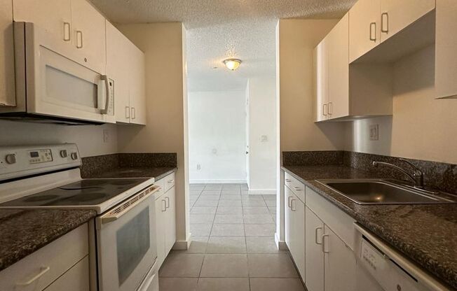 INCOME RESTRICTED APT, 2 Bedroom just steps from Metro Rail