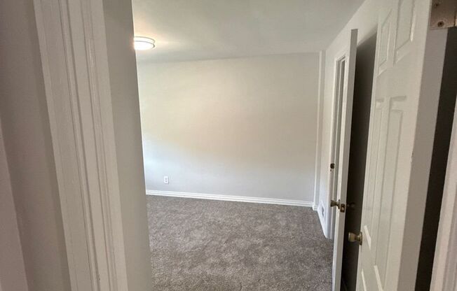 3 beds, 1 bath, $1,995