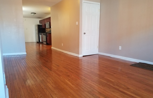 Lovely 3 Bedroom Townhome  in East Baltimore, MD!