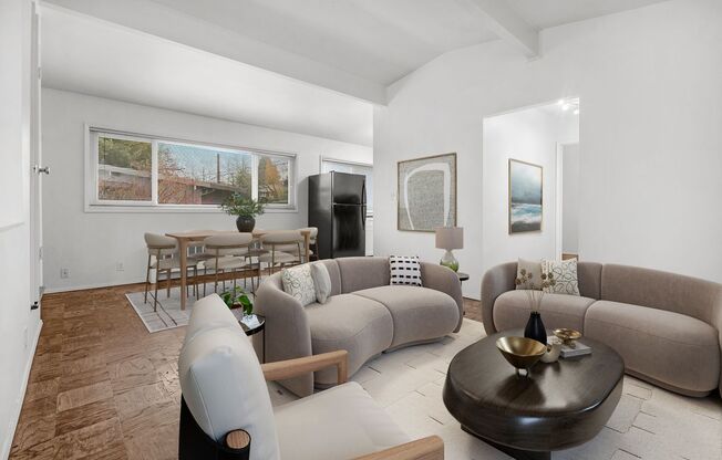 Broadmoor Manor (112)