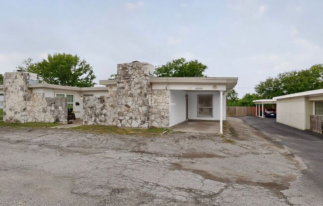 6808 Trail Lake Drive