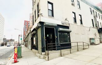 110 FLUSHING AVE