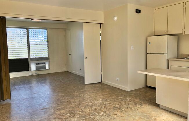 Lusitana Hale, 1 bdrm, 1 bath, 1 pkg, free water, sewer, & electricity