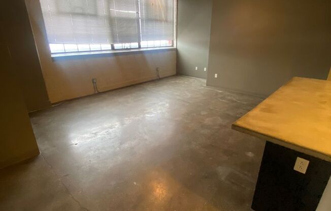 2 beds, 2 baths, 1,024 sqft, $928, Unit 313