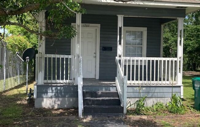 Gulfport 2 Bedroom