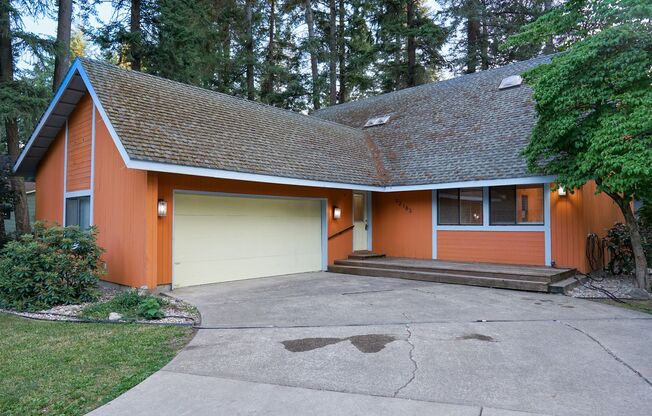4 Bedroom home tucked away in Hayden