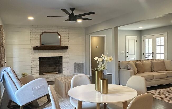 Gorgeous Lake Home on Lanier!