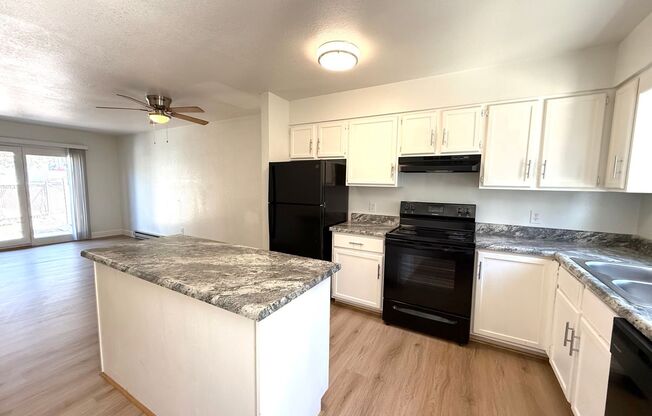Townhome in Prescott!